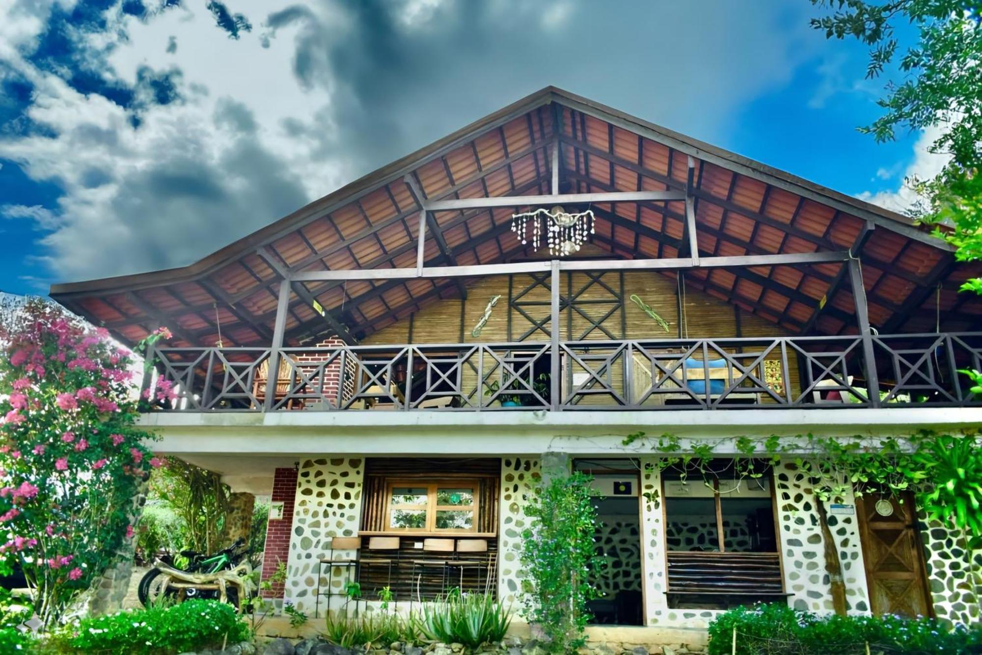 La Qhia Eco Retreat Hostel ซานตาเฟ ภายนอก รูปภาพ