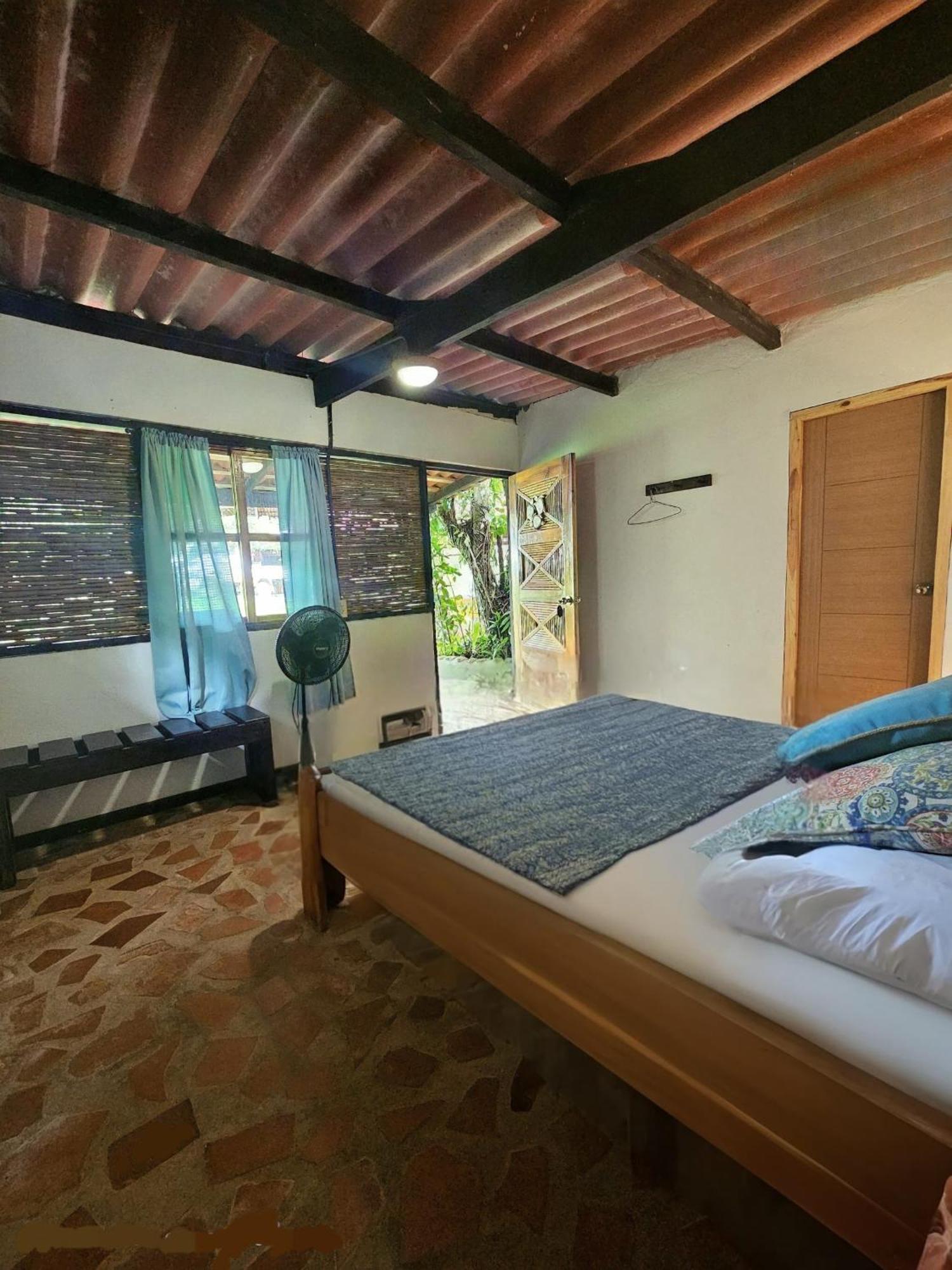 La Qhia Eco Retreat Hostel ซานตาเฟ ภายนอก รูปภาพ